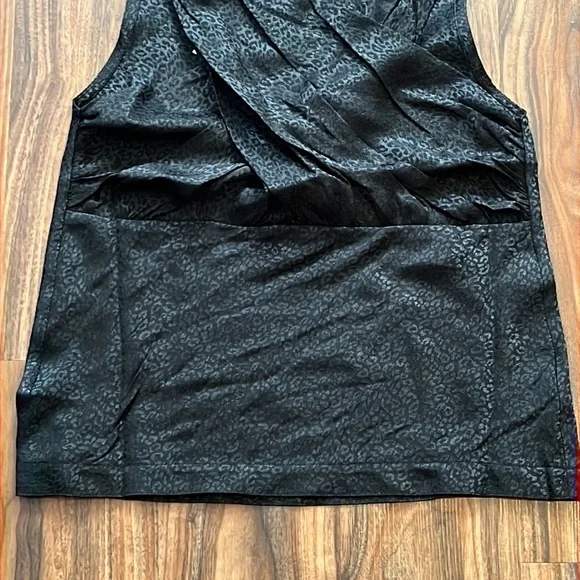 Yigal Azrouel Leopard Jacquard Cross Neck Top - Picture 8 of 15